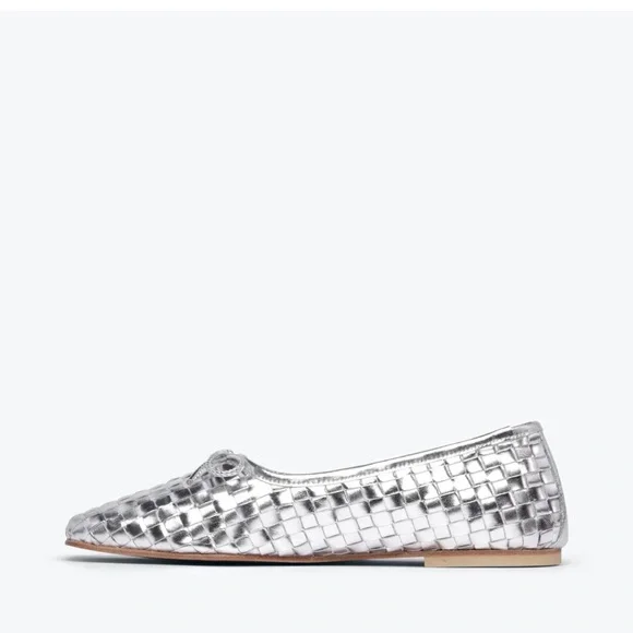 Freda Salvador Jada Metallic Silver Woven Leather Loafers - Picture 5 of 5